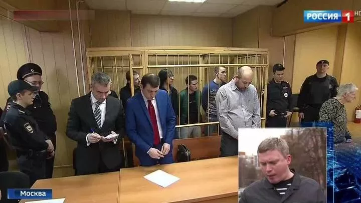 Суд вынес приговор банде черных риелторов, отравившей более 100 пенсионеров — Всеостройке.рф