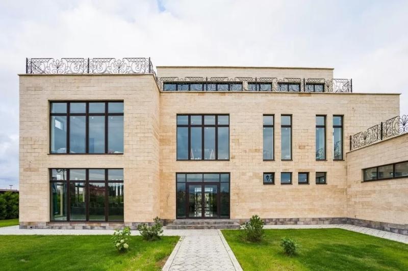 «Чтобы комнаты у всех были»: Самойлова и Джиган взяли ипотеку на 20 лет — Всеостройке.рф