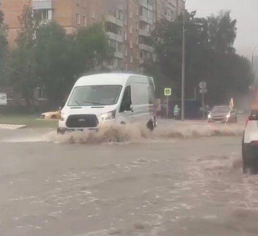 Московские улицы затопило