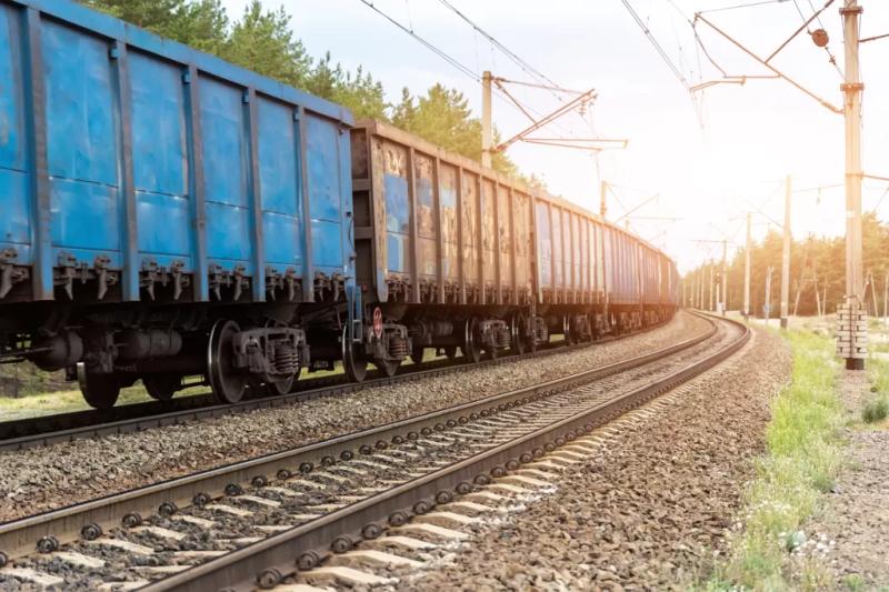 Над стройплощадками снова сгущаются тучи: стройки в ряде регионов могут остановиться из-за проблем с логистикой цемента — Всеостройке.рф