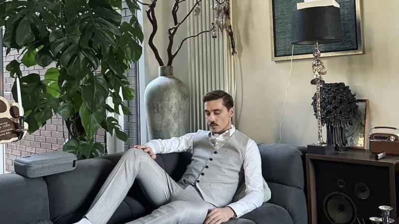 Квартира с видом на Красную площадь: как живет Дима Билан — Всеостройке.рф