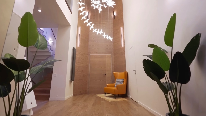 Дом с семнадцатью комнатами, зимним садом, гримерной и даже складом: где живёт Анита Цой — Всеостройке.рф