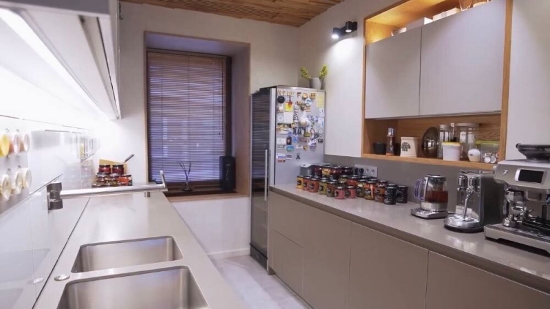 Дом с семнадцатью комнатами, зимним садом, гримерной и даже складом: где живёт Анита Цой — Всеостройке.рф